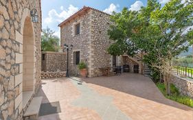 Keratokampos Villa